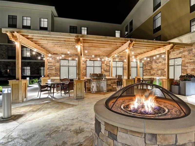 Homewood Suites By Hilton Пъкипсий Екстериор снимка