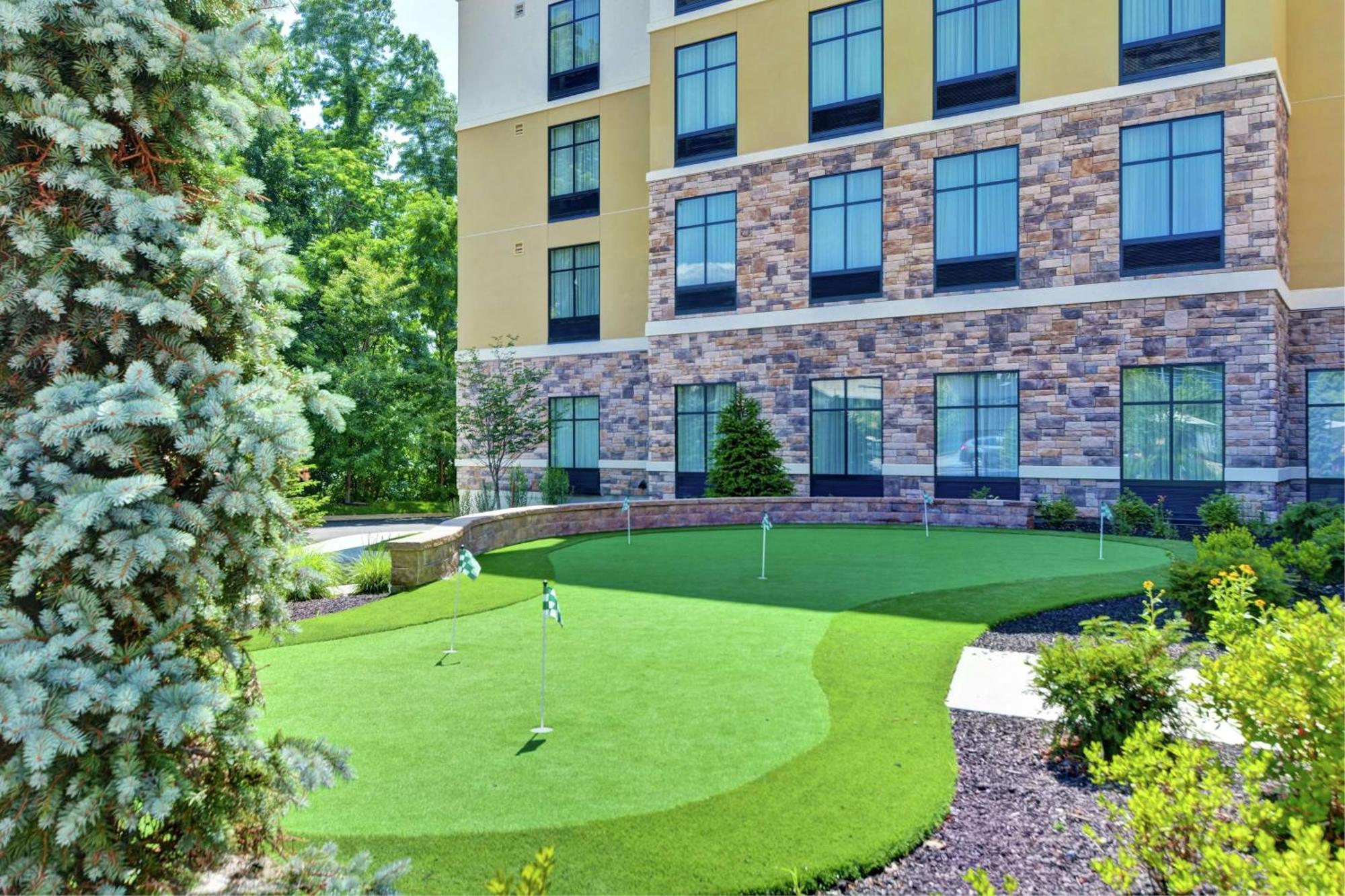 Homewood Suites By Hilton Пъкипсий Екстериор снимка
